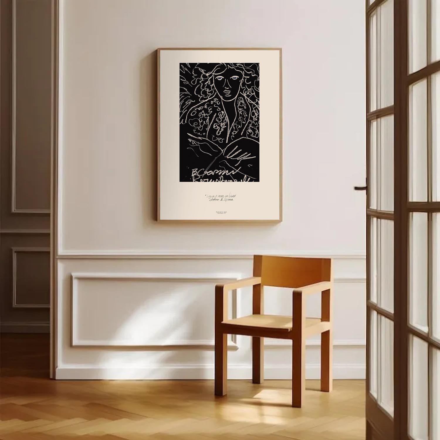 Mujer con un libro-thumbmail-4